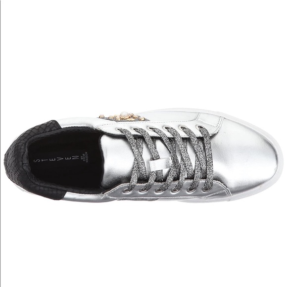 Steve Madden women’s Cory fashion sneaker - Picture 2 of 7